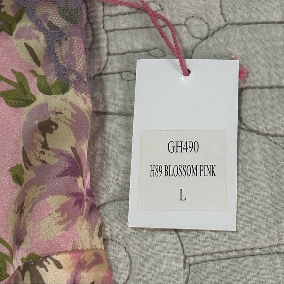 NEW Gold Hawk Floral Print Lace Silk Cami Sz L Pink Blossom Purple Lace - Picture 4 of 7